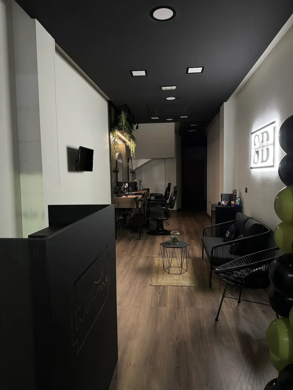 Estaciones de corte reales en Supremo Barber, Cartagena